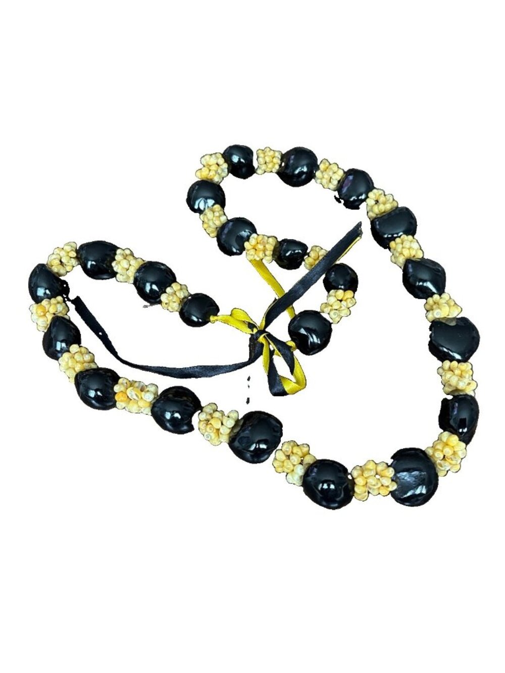 NWOT’s-Hawaiian Kukui Nut Lei Necklace Black Nuts Puka Shell Clusters Ribbon-30”